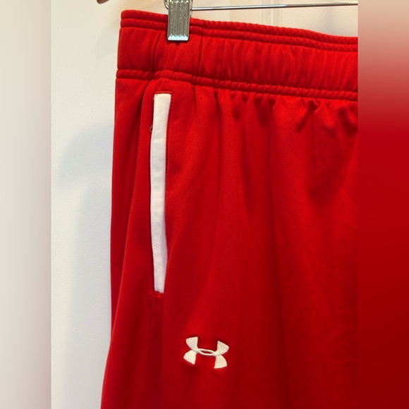 NWT Red Under Armour track pants - Picture 3 of 5